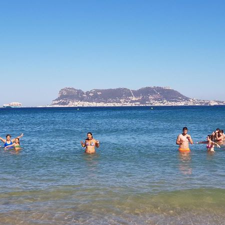 Appartement Estudio A Pie De Playa Con Bano Y Cocina Privados à Algésiras Extérieur photo